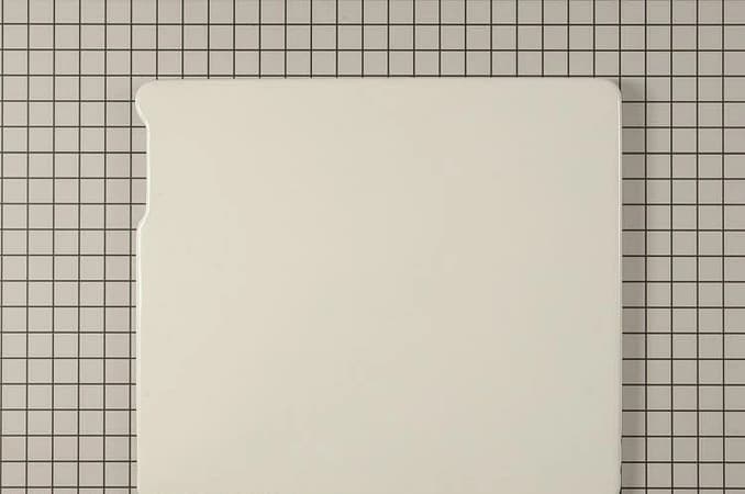 Lid White