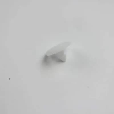 Push in Retainer Clip