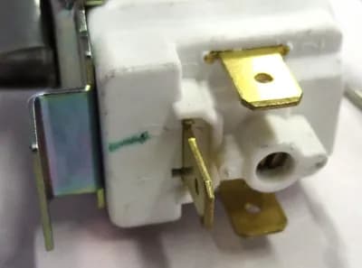Cold Control Thermostat