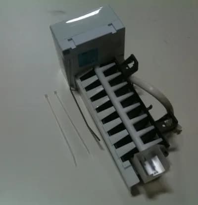 Icemaker Assembly
