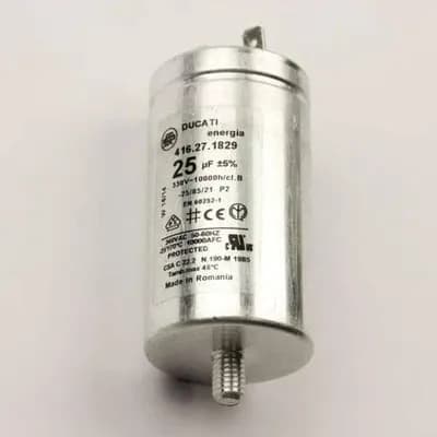Capacitor